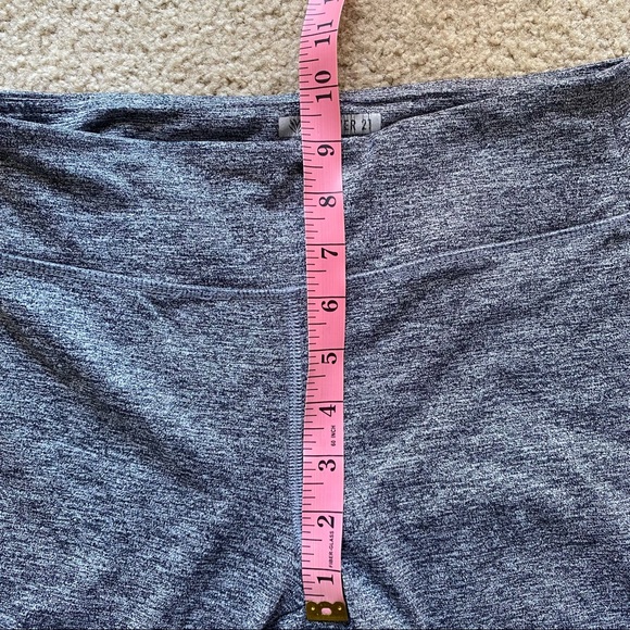 Gray high waisted mesh stripe leggings, size small - Picture 5 of 6